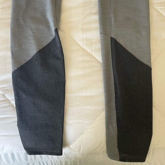 Lululemon lab esker tight - Picture 6 of 8